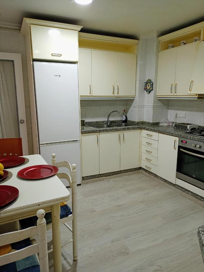 Habitaciones A Dos Pasos Del Congreso เอลเช ภายนอก รูปภาพ